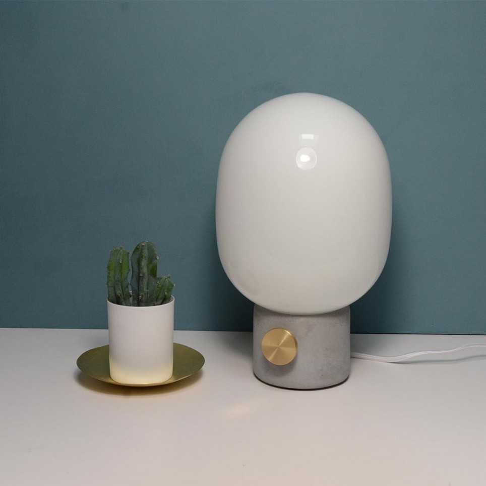 JWDA Concrete lamp